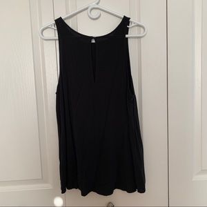 Old Navy Black Swing Top